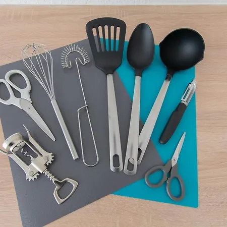 Tolstov - Monteurwohnung - 2 Schlafzimmer - Kueche - Balkon - Waschmaschine - 25 Min Zur Messe Dus *