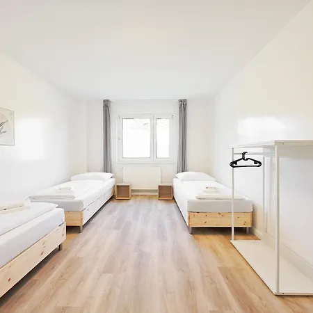 Tolstov - Monteurwohnungen - 2 Schlafzimmer - Kueche - Balkon - Waschmaschine